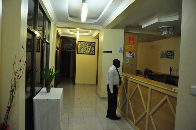 Faraja Hotel Ruhengeri ภายนอก รูปภาพ