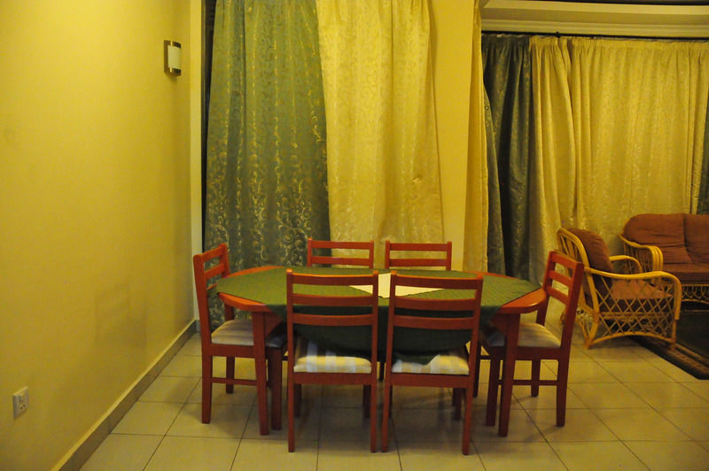 Faraja Hotel Ruhengeri ภายนอก รูปภาพ