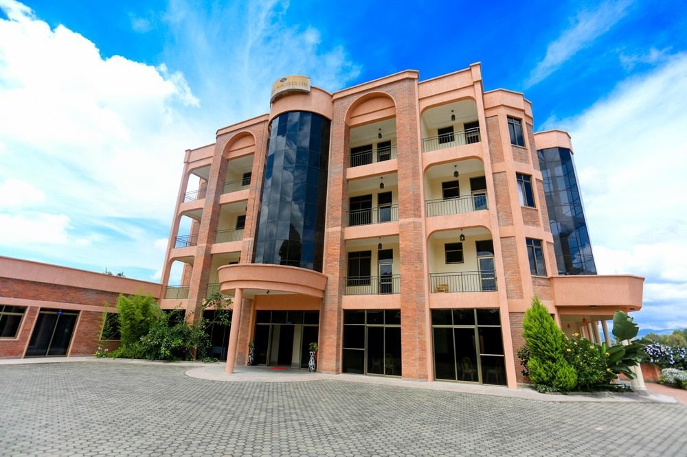 Faraja Hotel Ruhengeri ภายนอก รูปภาพ