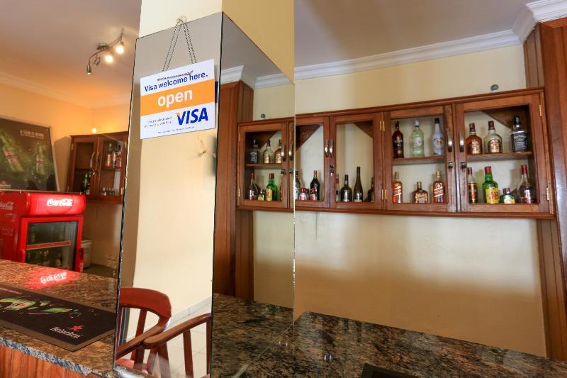 Faraja Hotel Ruhengeri ภายนอก รูปภาพ